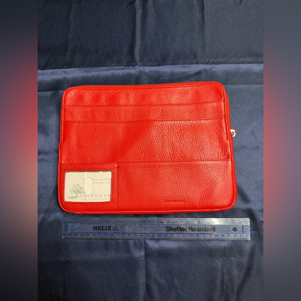 New Levenger red pebble Leather business clutch organizer tablet bag case unisex
